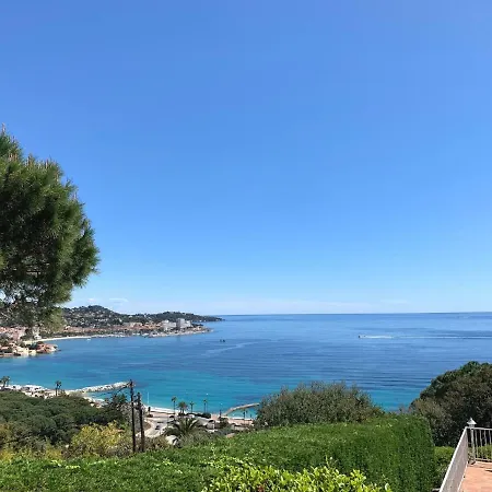 Du Temple D'amour Willa Sainte-Maxime